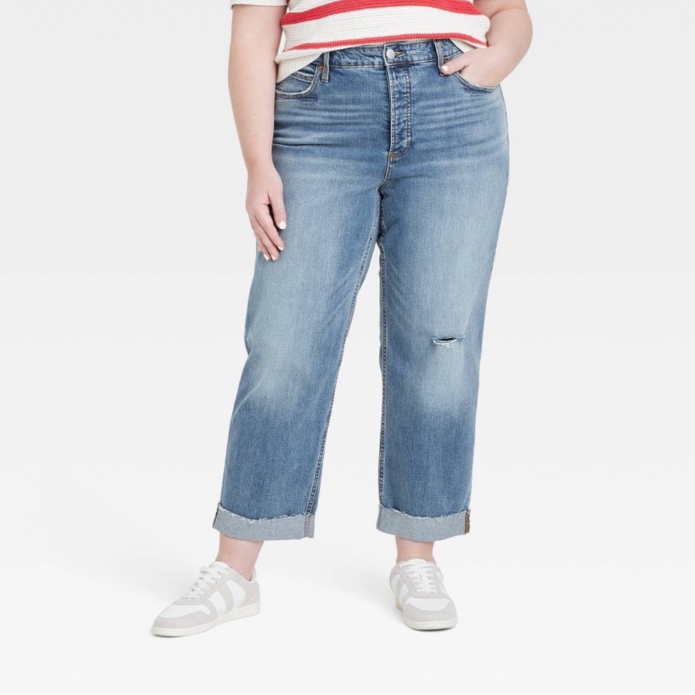 Universal Thread Straight Leg cuffed Jeans